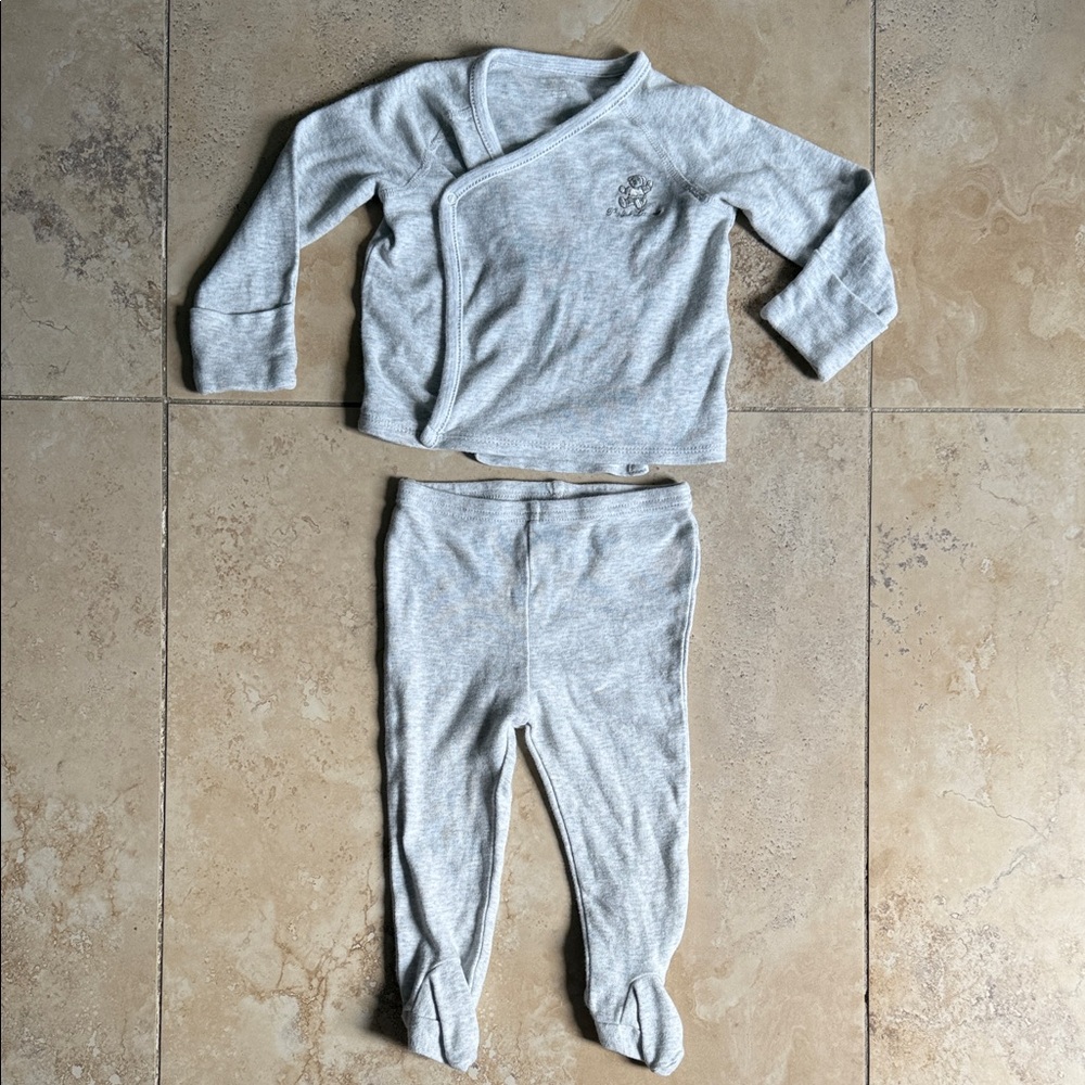 EUC Ralph Lauren Cozy Gray Two Piece Baby Set Size 9M